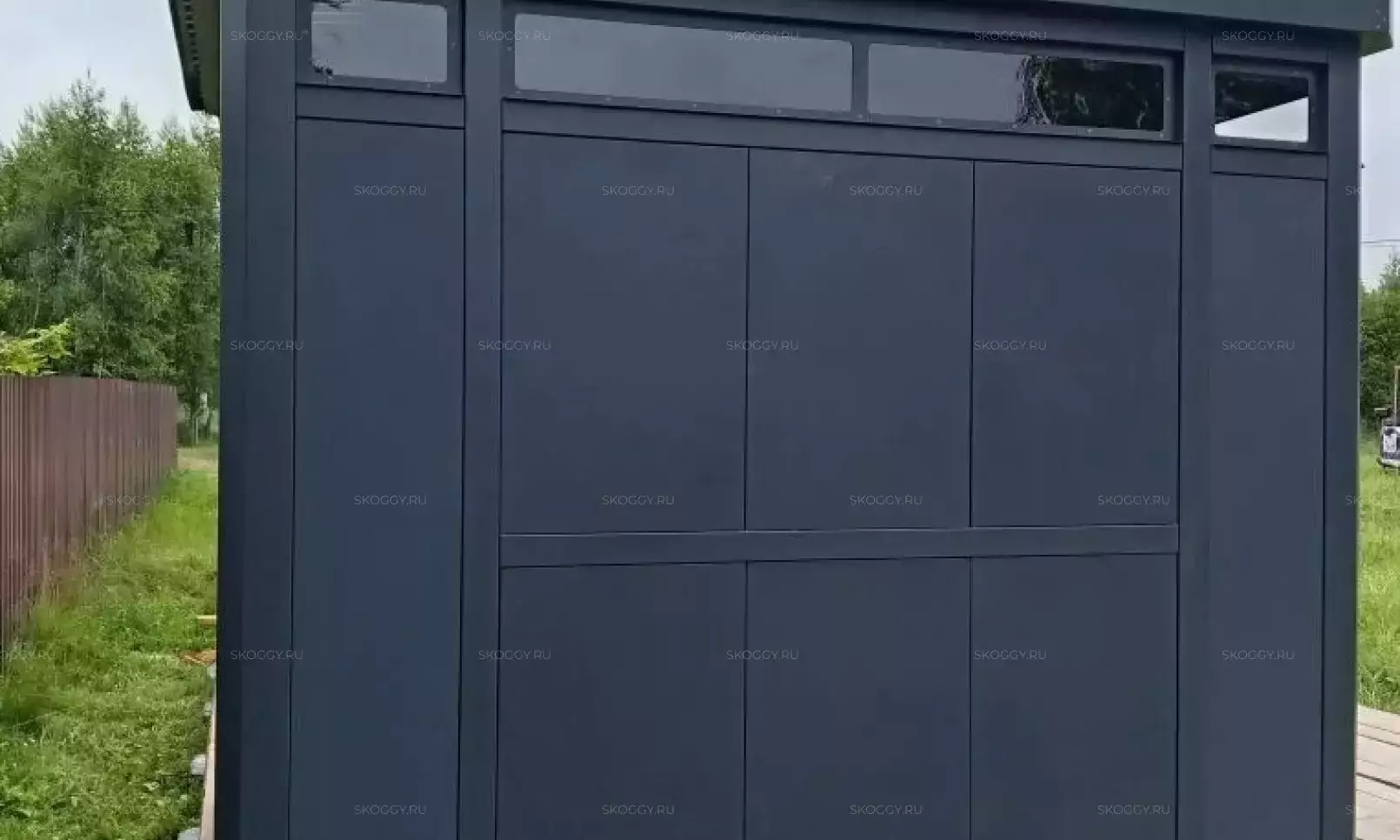 Металлический хозблок SKOGGY : эстетика и порядок в саду